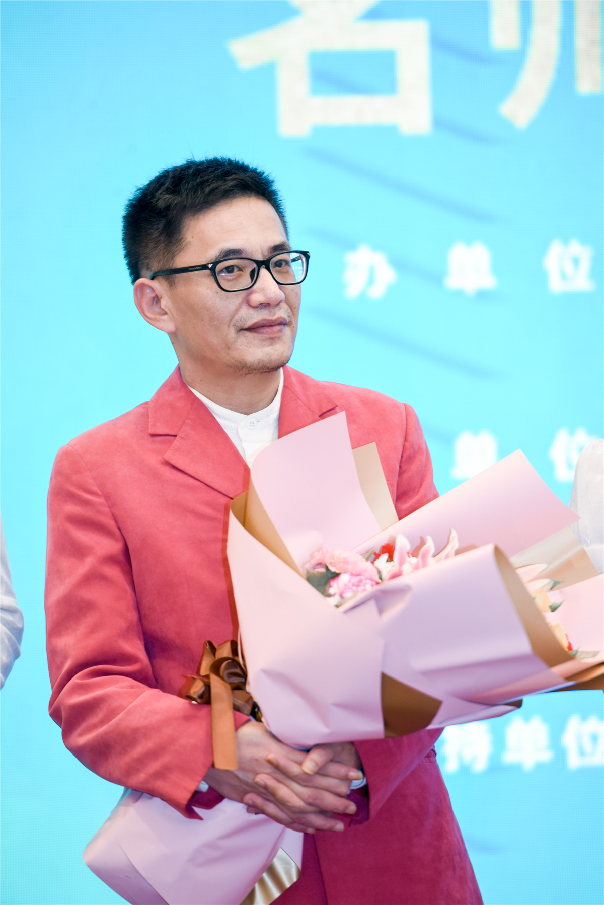 路芳教授沈阳体育学院社会体育学院王静宜教授中国脊柱功能训练专家